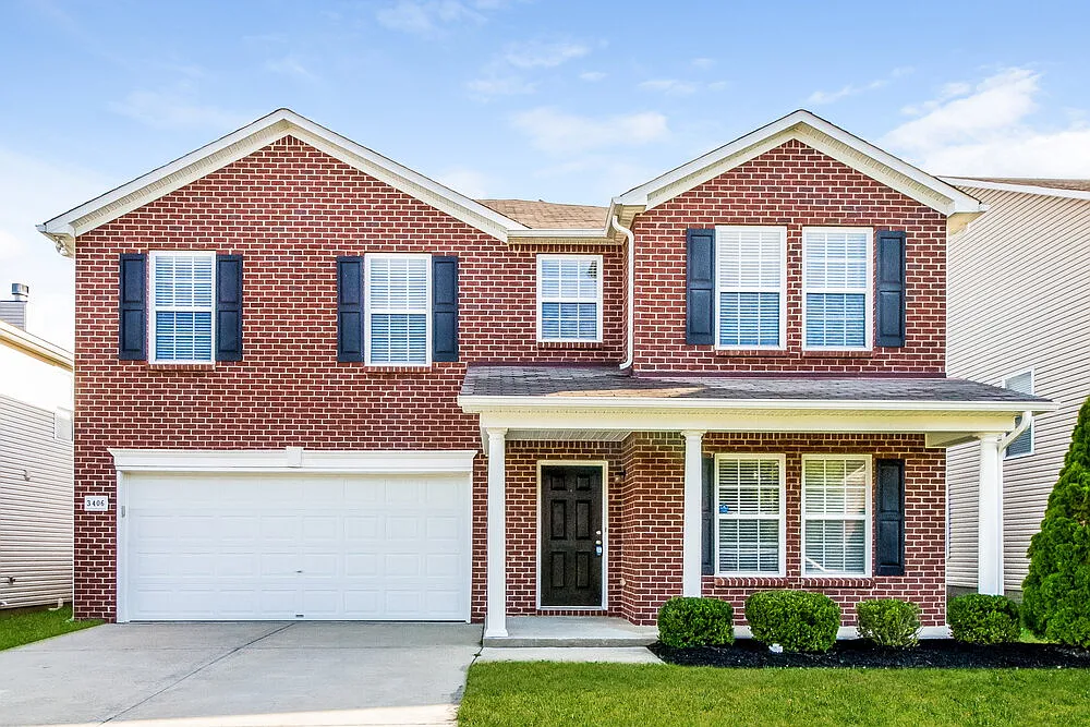 3 bed, 2.5 bath, 2450 sqft, $2,830 — Photo 1