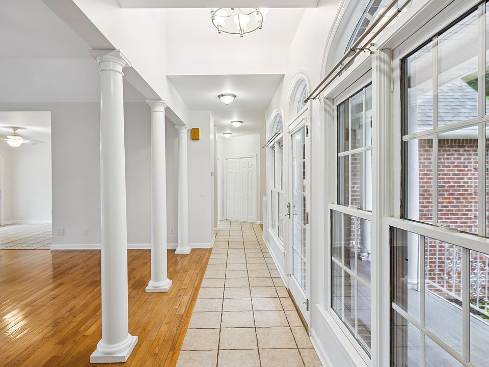 13th image of 4024 Williamsport Pike