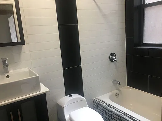 Rented by Midbrook Realty, LLC | media 4