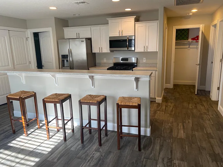 714 Prospect Ave — Photo 4