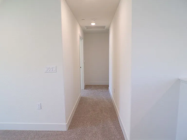 4333 Frontier Way — Photo 10