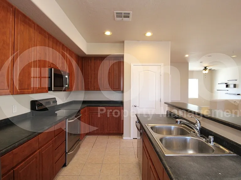 705 W Queen Creek Rd #2098 — Photo 4