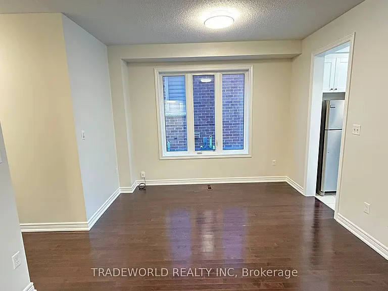 21 Beckett Ave — Photo 3
