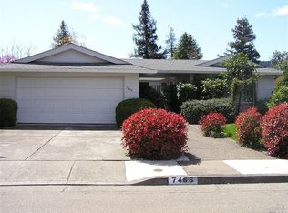 7466 Oak Leaf Dr, Santa Rosa, CA 95409
