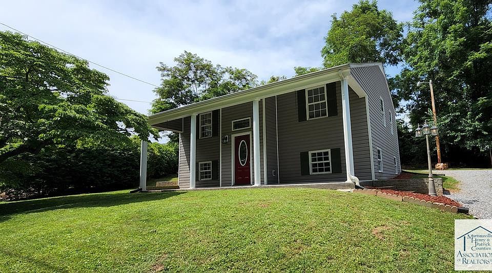 1st image of 115 Riverview Ct