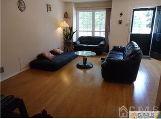 35 Clay St, North Brunswick, NJ