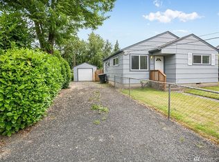 254 Douglas St, Longview, WA 98632