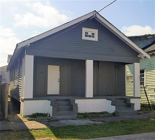 1st image of 2504 S Prieur St