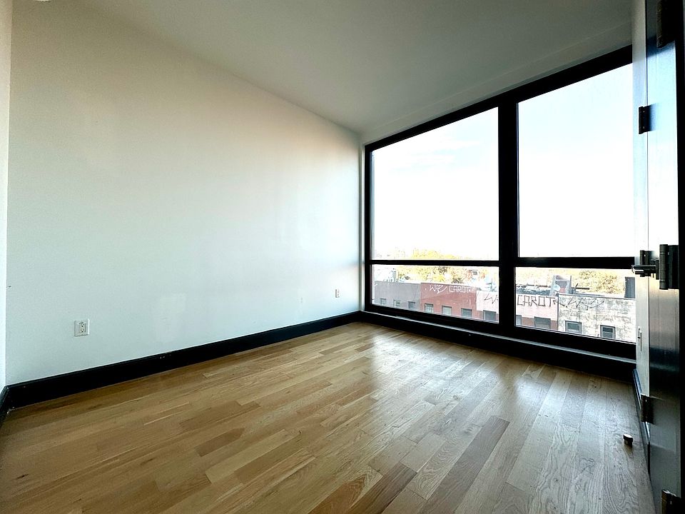 1st image of 1134 Fulton St #5HH