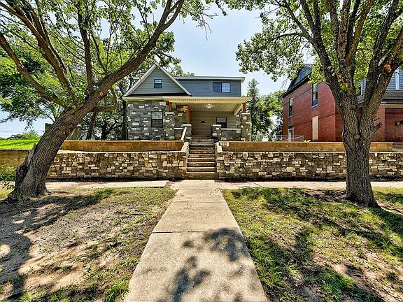 3rd image of 323 N Union Ave