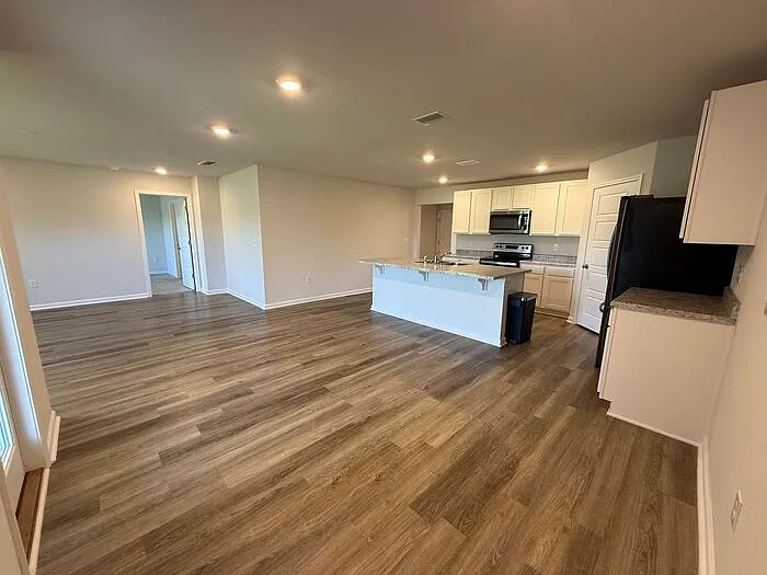 9732 Angel Oak Dr — Photo 17