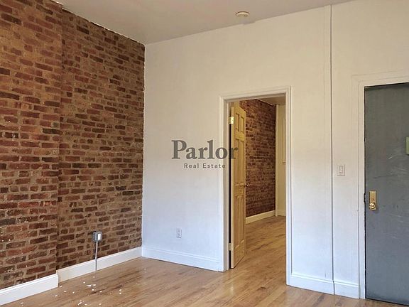 3rd image of 1508 Dekalb Ave APT 2L