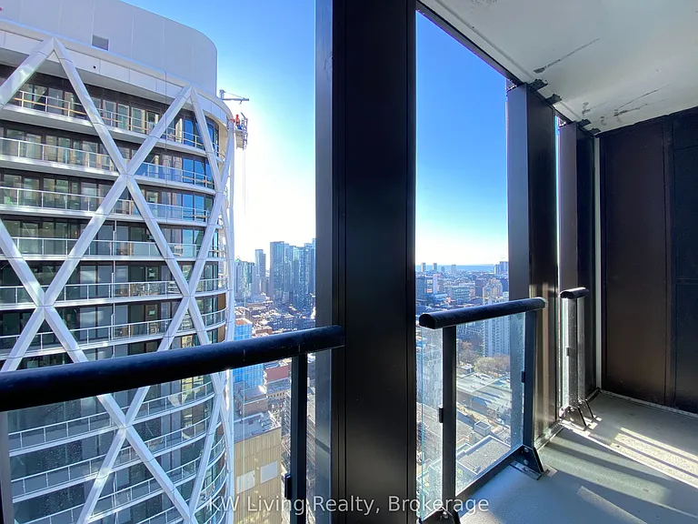 238 Simcoe St #3208 — Photo 37