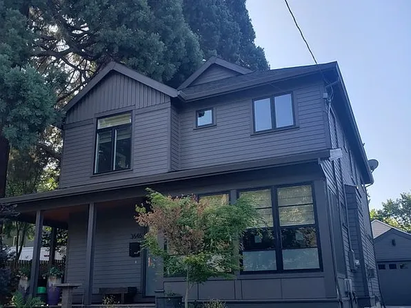 3646 SE Martins St, Portland, OR 97202