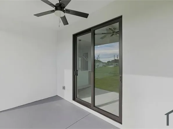 211 NW 25th Ave, Cape Coral, FL 33993