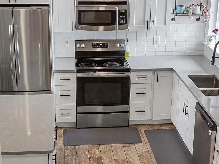 5328 Fossil Ridge Dr — Photo 8