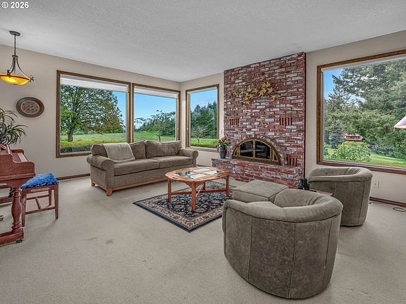 4th image of 10647 NW Brooks Rd