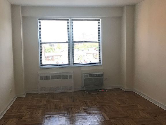 4th image of 9801 67th Ave APT 7X