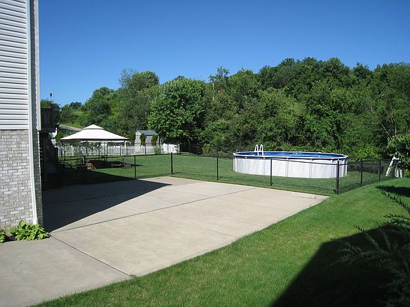 Fenced in Yard