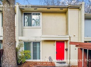 2240 Southgate Sq, Reston, VA 20191