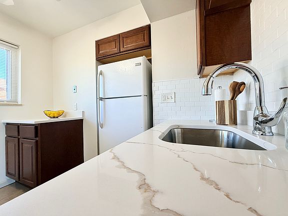 3rd image of 7500 Morganford Rd #1A
