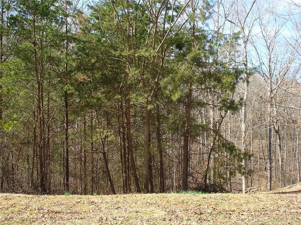 2nd image of 2213 Karen Ln