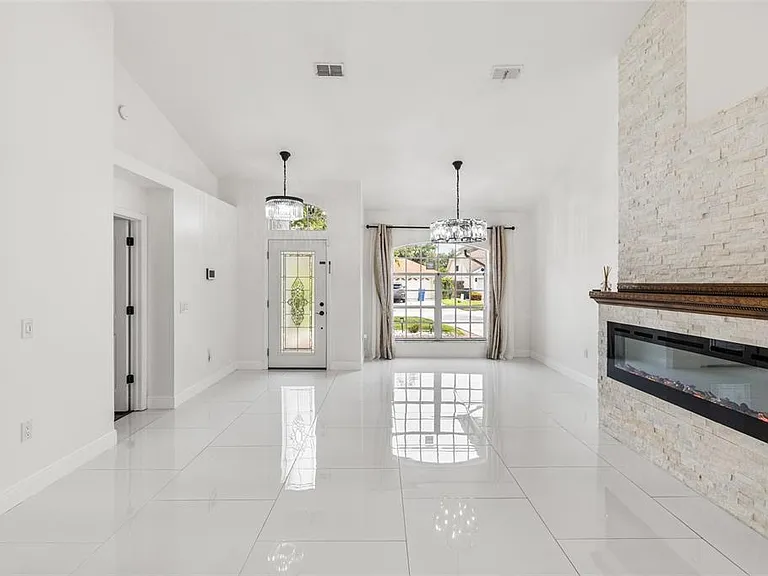 9022 Westbay Blvd — Photo 9