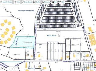 10041 Chapman Rd, Bay Saint Louis, MS 39520