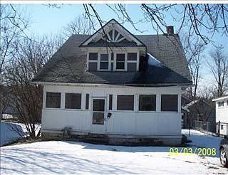 1st image of 3014 Midland Ave