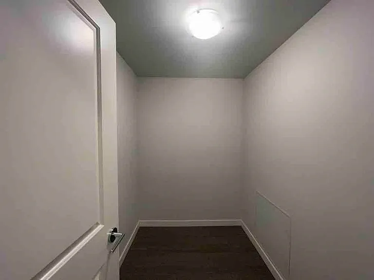 3281 E Kent Ave N #203 — Photo 9