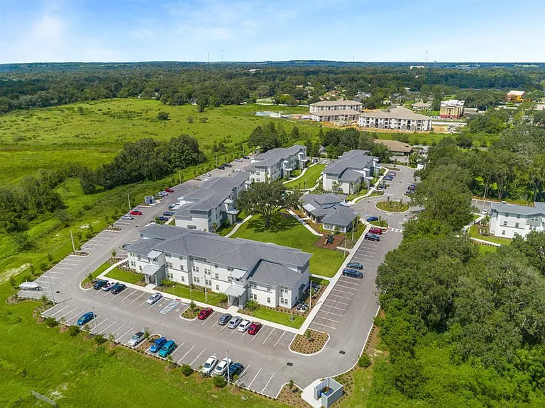 Osprey Pointe — Photo 8