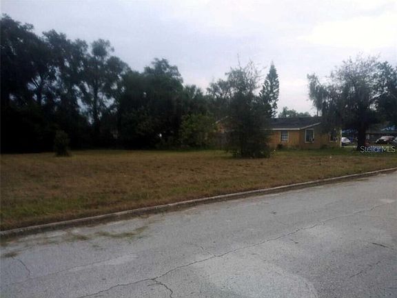2nd image of 113 Goodrich Ave
