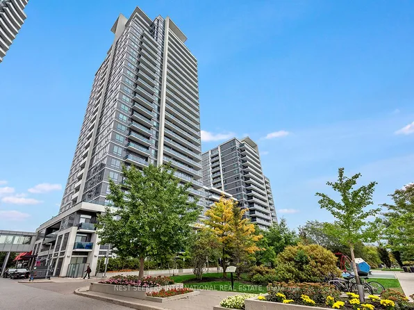 7165 Yonge St #733, Markham, ON L3T 0C9