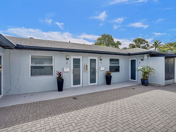 4th image of 220 Walton Boulevard