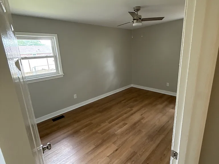 912 Wheeler Dr — Photo 17