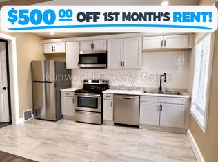 3405 Saint Mark Ln, Saint Ann, MO 63074