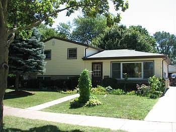1st image of 183 Windsor Dr