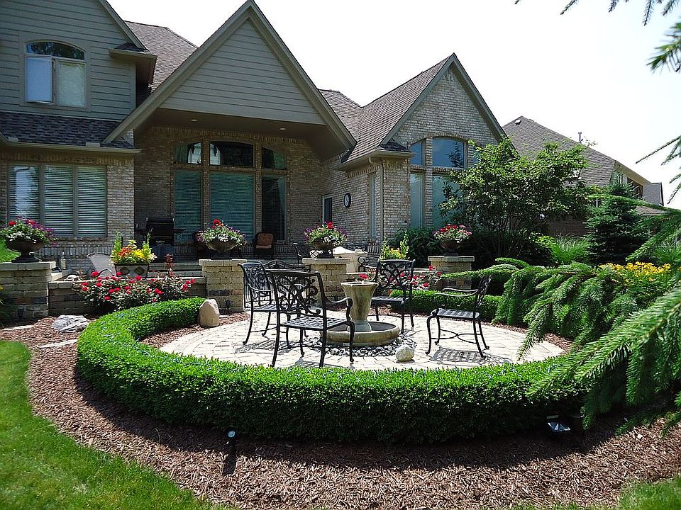 2nd image of 39987 Mazuchet Dr