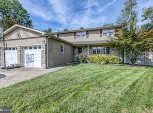 17 S Syracuse Dr, Cherry Hill, NJ 08034