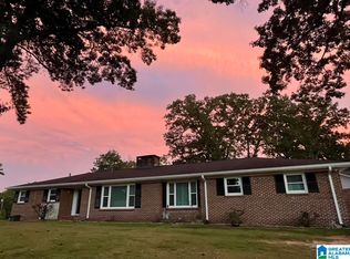 215 Handley Rd, Gardendale, AL 35071