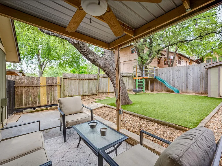 2412 Thornton Rd #B — Photo 37