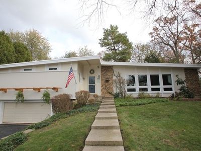 260 East Ln, Lake Zurich, IL, 60047