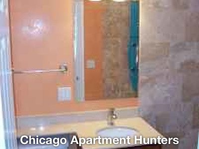1st image of 2709 W Glenlake Ave #1