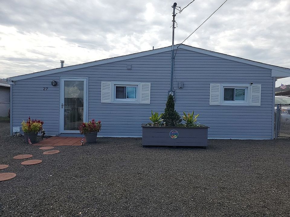 27 W Dory Dr Mystic Island 
