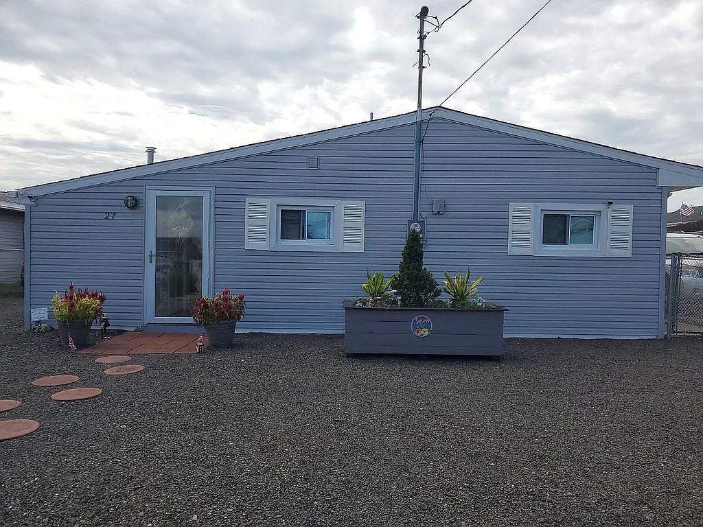 27 W Dory Dr photo 1