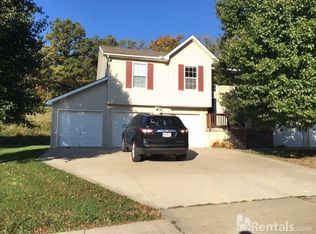 6934-6936 N Edison Ave, Kansas City, MO 64151