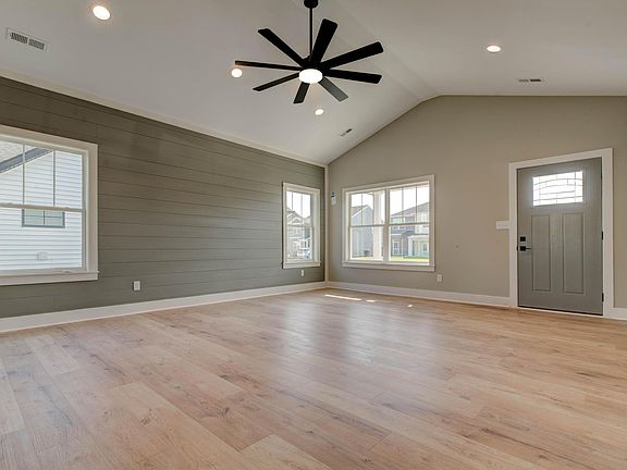 5th image of 179 Watercrest Way