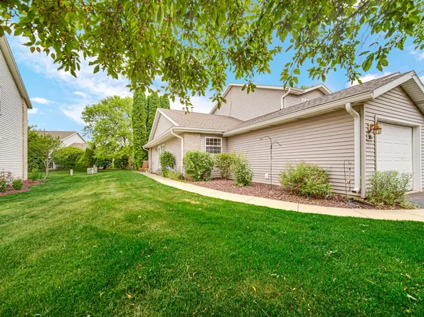 1954 David Dr, Chesterton, IN 46304