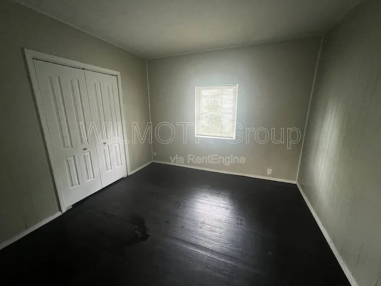 210 Whitlock Ave #A — Photo 9