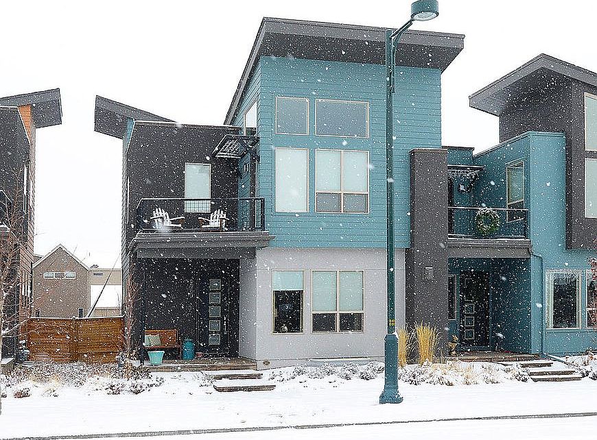1st image of 5053 N Valentia St Unit 101